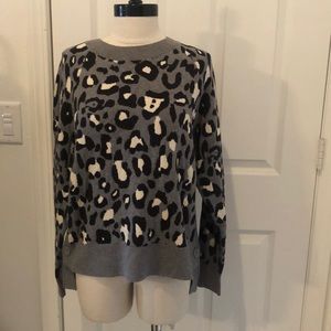 Stella & Dot Gray Leopard Print Sweater